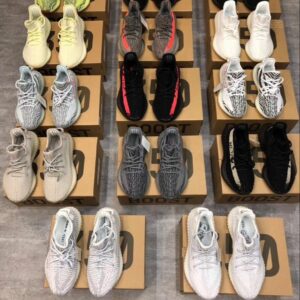 Wholesale Yeezy Sneakers Pallets – Authentic Adidas Yeezy Shoes in Bulk – Liquidation